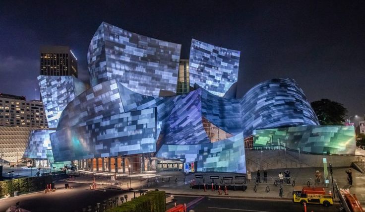 Vibrant Performing Arts Scene in Los Angeles