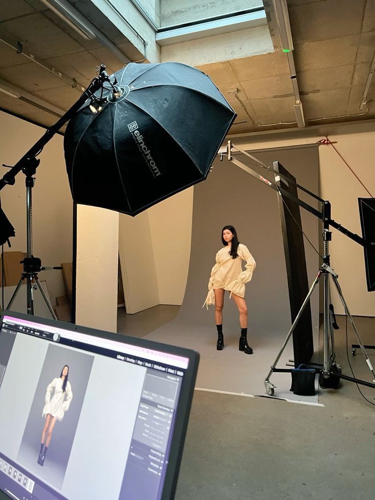 Professional Photography Studios in Phoenix for Commercial Shoots