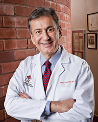 Apesos James MD